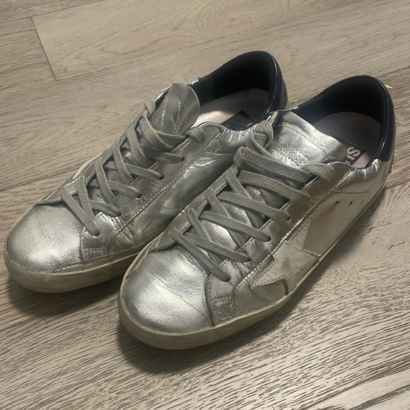 Golden Goose Super Star Metallic Leather Sneakers - Picture 2 of 9
